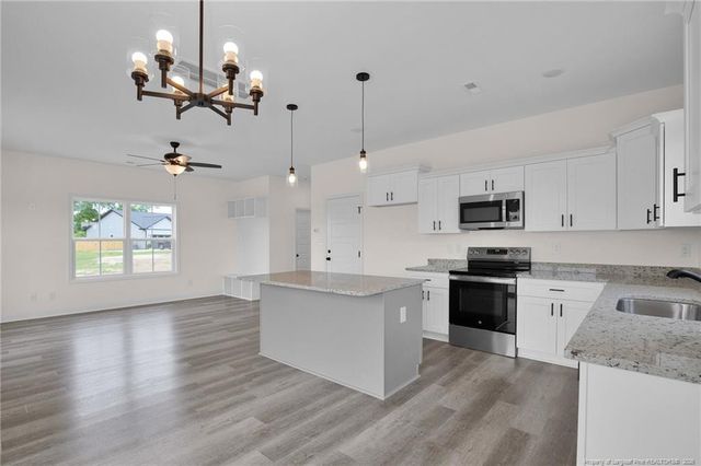 253 Barberry Road, Raeford, NC 28376