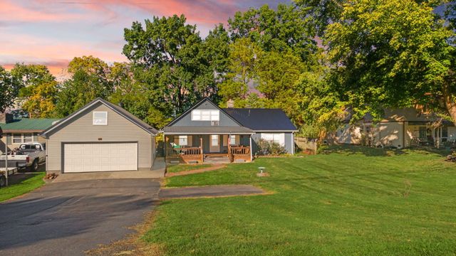 154 Twin Rivers Drive, Bronston, KY 42518
