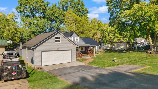 154 Twin Rivers Drive, Bronston, KY 42518
