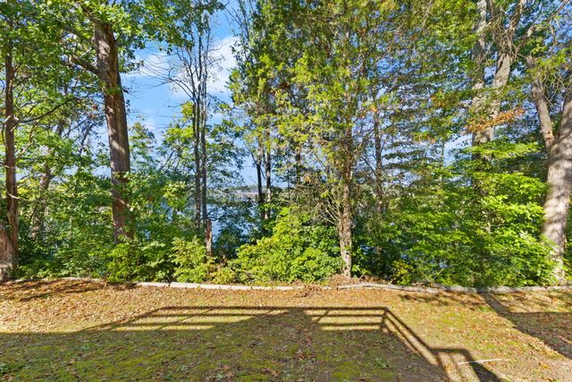 154 Twin Rivers Drive, Bronston, KY 42518