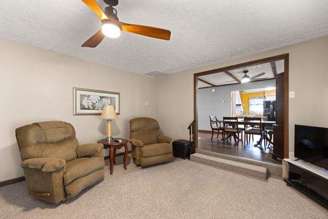 154 Twin Rivers Drive, Bronston, KY 42518
