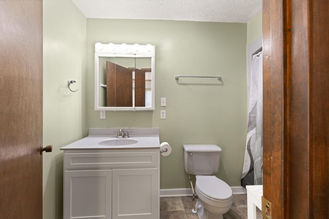 154 Twin Rivers Drive, Bronston, KY 42518