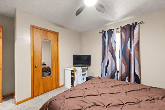 154 Twin Rivers Drive, Bronston, KY 42518