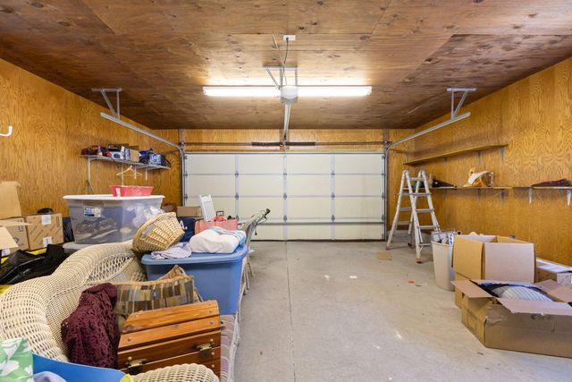 154 Twin Rivers Drive, Bronston, KY 42518