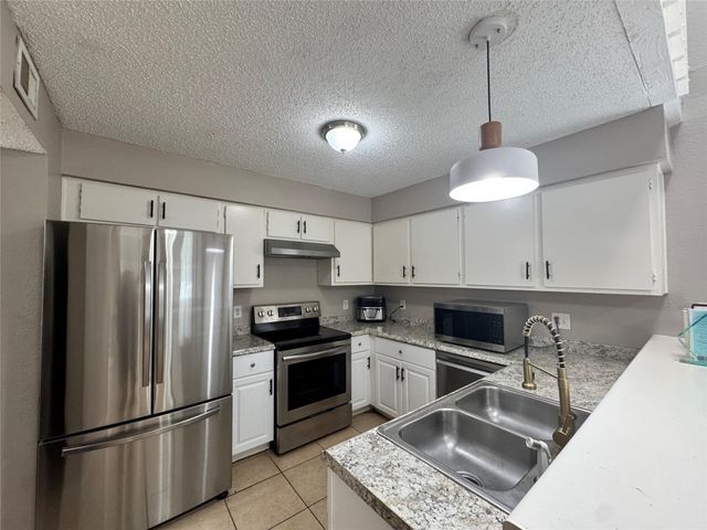 6312 Peacock Hills Drive, Houston, TX 77035