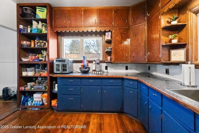 155 W Main Street, Elsie, MI 48831