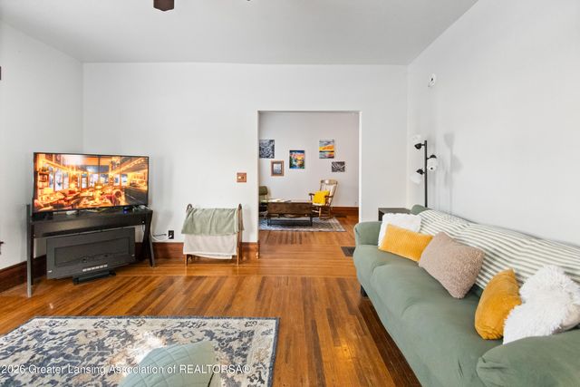 155 W Main Street, Elsie, MI 48831