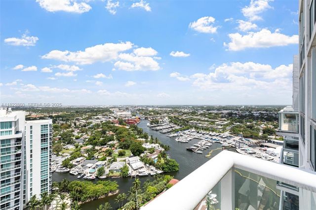 1861 Nw S River Drive PH-01, Miami, FL 33125