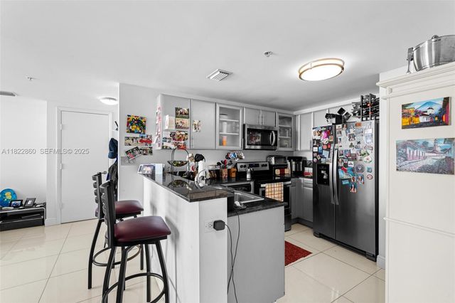 1861 Nw S River Drive PH-01, Miami, FL 33125