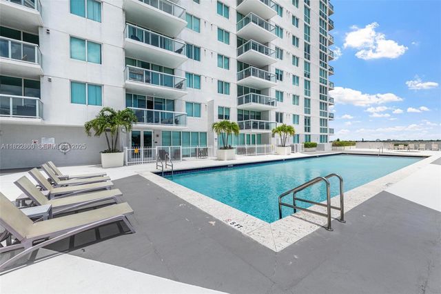 1861 Nw S River Drive PH-01, Miami, FL 33125