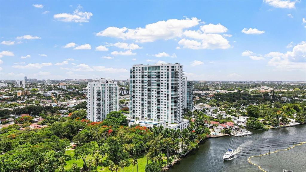 1861 Nw S River Drive PH-01, Miami, FL 33125