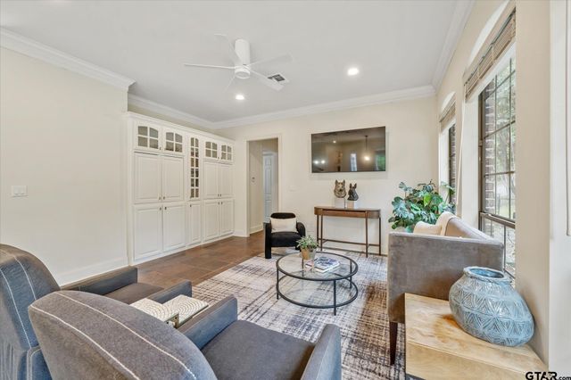 516 Contenders Way, Tyler, TX 75703