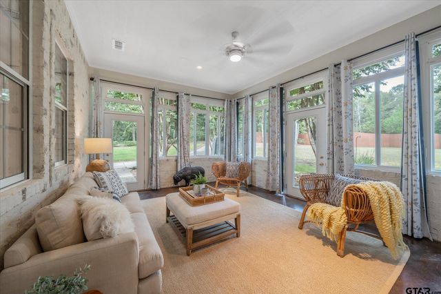 516 Contenders Way, Tyler, TX 75703