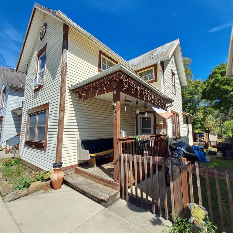 24 N 11th Street, Newark, OH 43055