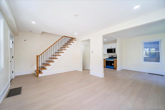 11 Maple Street, Nyack, NY 10960