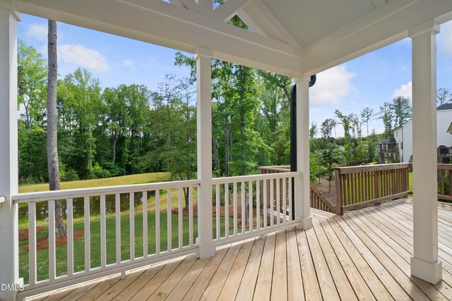 7633 Hasentree Way, Wake Forest, NC 27587