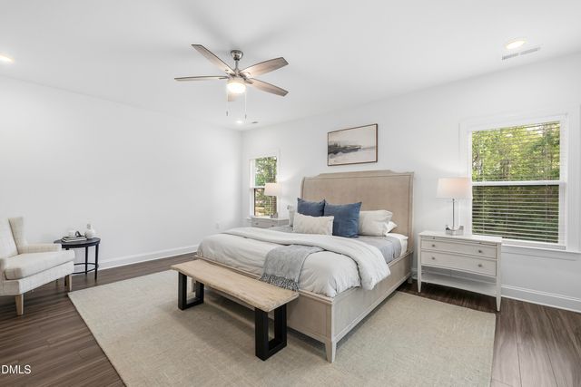 7633 Hasentree Way, Wake Forest, NC 27587