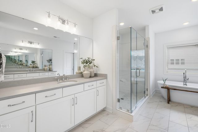 7633 Hasentree Way, Wake Forest, NC 27587