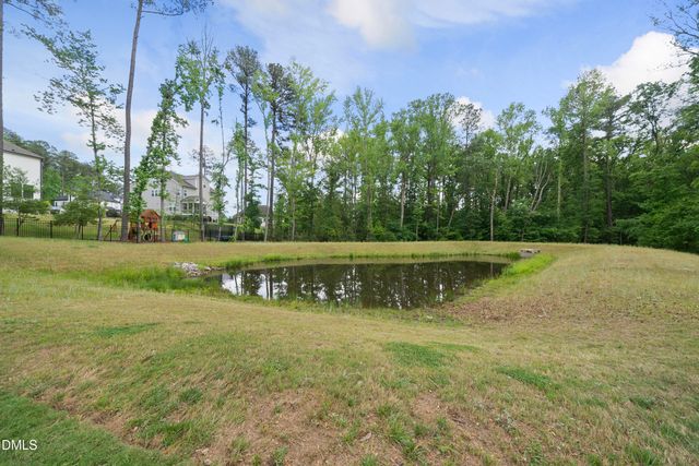 7633 Hasentree Way, Wake Forest, NC 27587