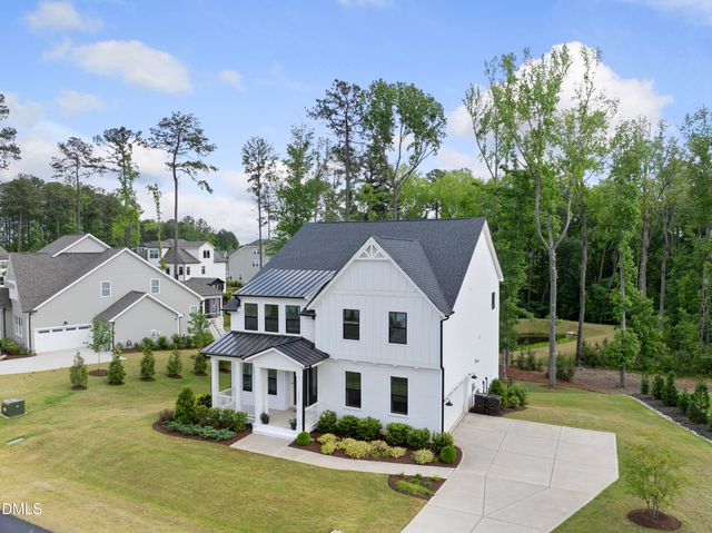 7633 Hasentree Way, Wake Forest, NC 27587