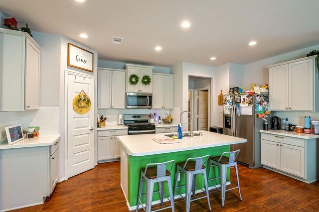 40403 Bay Warbler Way, Magnolia, TX 77354