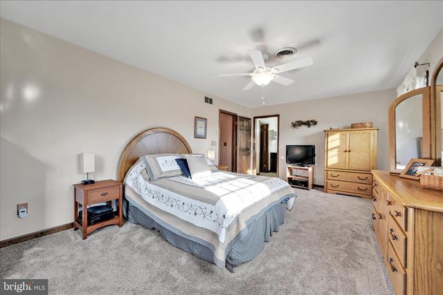 921 ACRI RD, Mechanicsburg, PA 17050