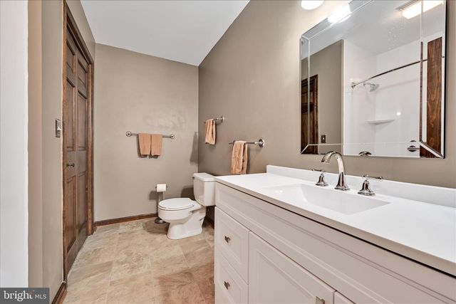 921 ACRI RD, Mechanicsburg, PA 17050