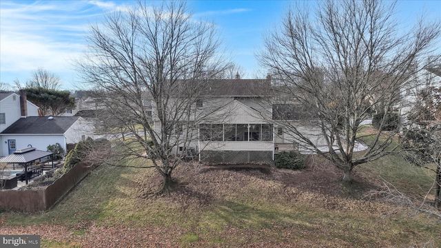 921 ACRI RD, Mechanicsburg, PA 17050