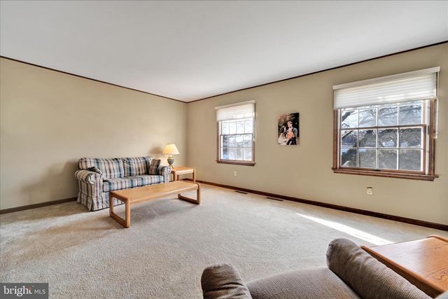 921 ACRI RD, Mechanicsburg, PA 17050