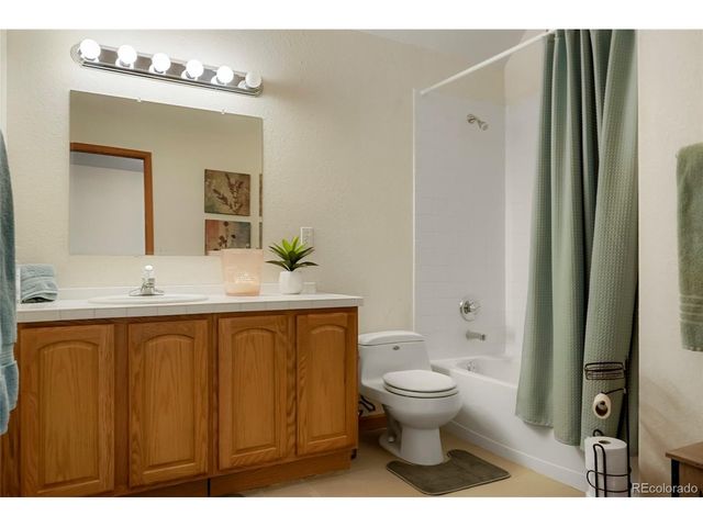 57443 E Geddes Ave, Strasburg, CO 80136