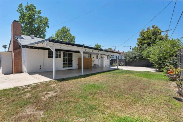 21025 Blythe Street, Canoga Park, CA 91304