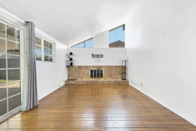 21025 Blythe Street, Canoga Park, CA 91304