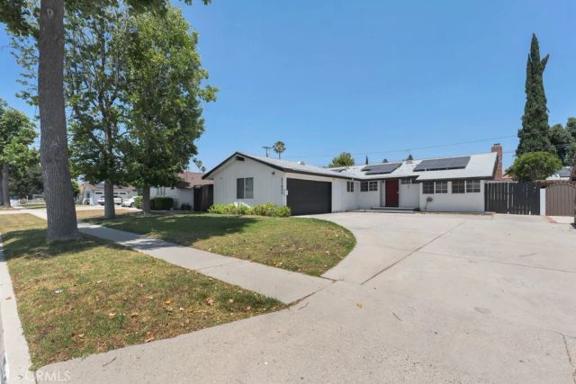 21025 Blythe Street, Canoga Park, CA 91304