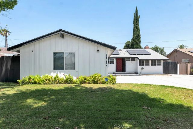 21025 Blythe Street, Canoga Park, CA 91304