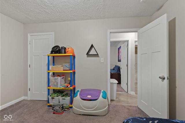 3132 S Lyons, Indianapolis, IN 46241