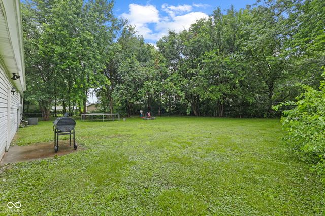 3132 S Lyons, Indianapolis, IN 46241