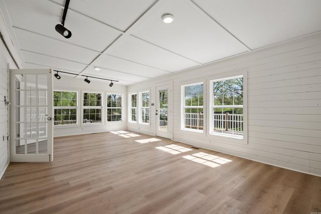 12 Lance Drive, Sherwood, AR 72120