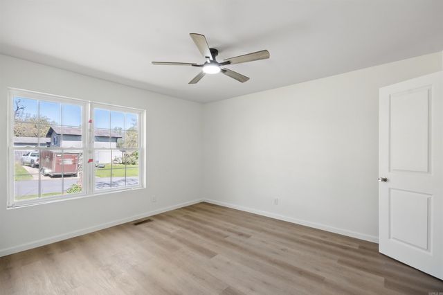 12 Lance Drive, Sherwood, AR 72120