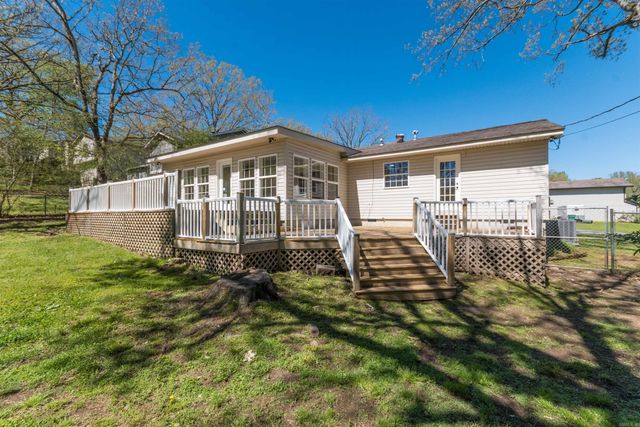 12 Lance Drive, Sherwood, AR 72120
