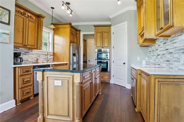 135 Stewart Street, St Simons Island, GA 31522