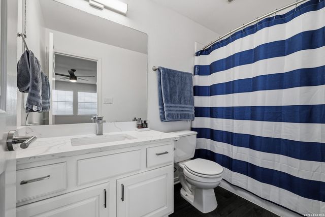 52 Greens Shade, San Antonio, TX 78216