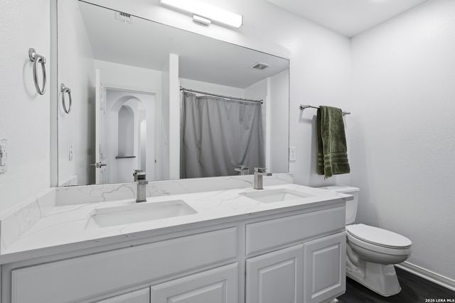 52 Greens Shade, San Antonio, TX 78216