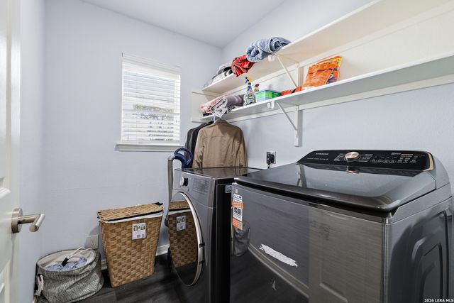 52 Greens Shade, San Antonio, TX 78216