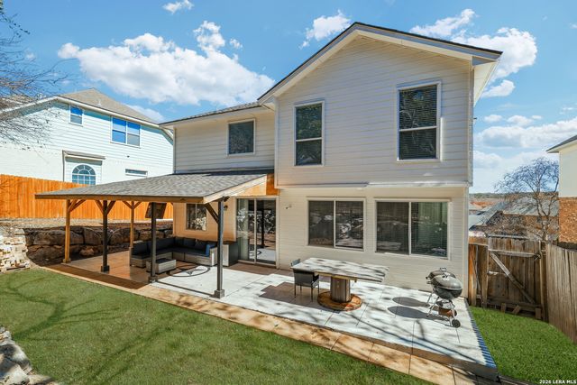 52 Greens Shade, San Antonio, TX 78216