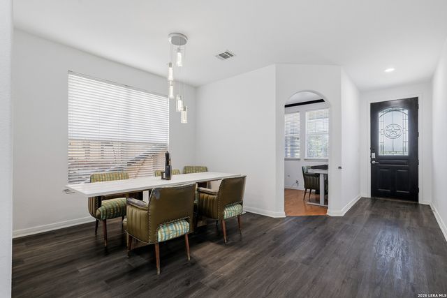 52 Greens Shade, San Antonio, TX 78216