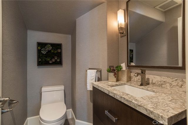 23449 Sandstone, Mission Viejo, CA 92692