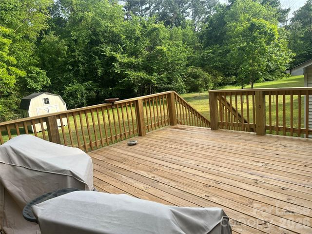 311 Hillcrest Drive, Huntersville, NC 28078