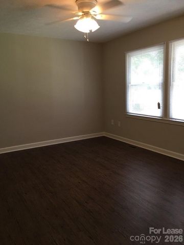 311 Hillcrest Drive, Huntersville, NC 28078