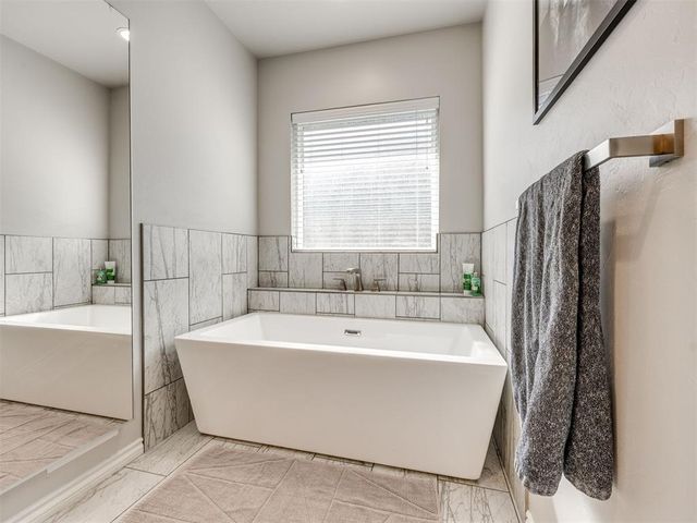 8809 NW 129th Street, Oklahoma City, OK 73142