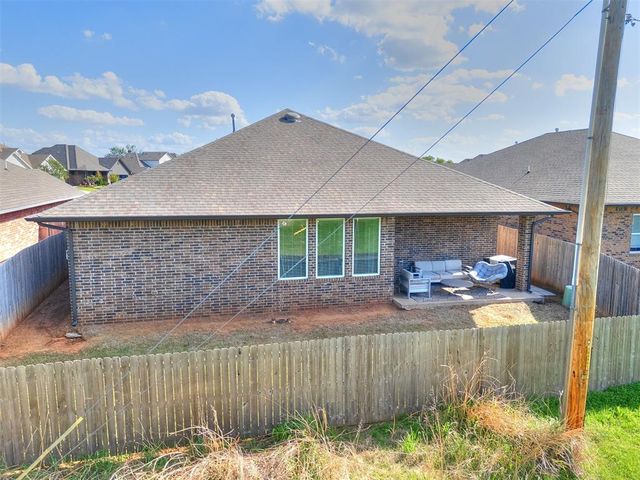 8809 NW 129th Street, Oklahoma City, OK 73142